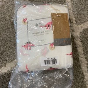 Kyte baby crib sheet rose Jurassic